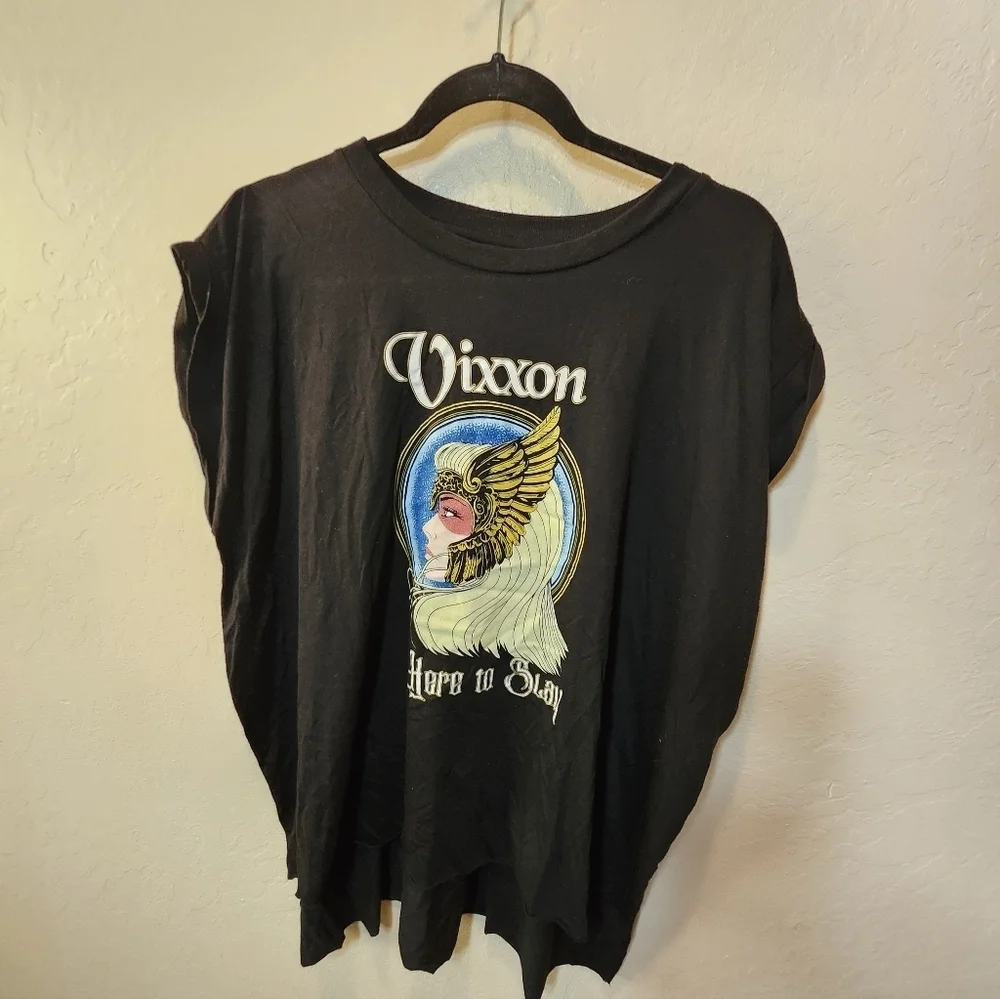 Vixxon Black Graphic Women's Top - Picture 1 of 1